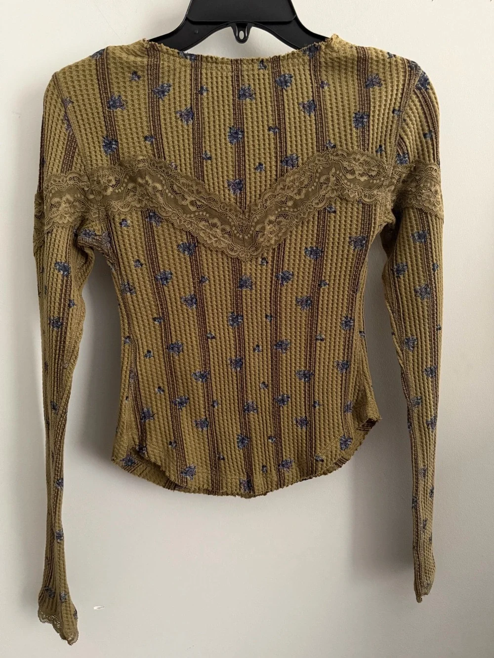 FREE PEOPLE Let's Party Cardigan Beehive Combo - Size XS - Waffle Knit Lace Top